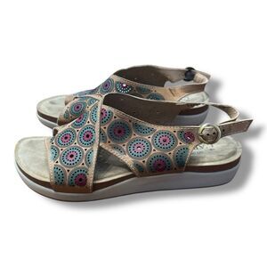L'Artiste Spring Step Erice Circles Leather Taupe Multi Sandal EU 39 US 8.5
